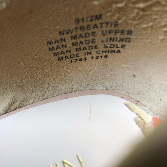 Nine West Flats - Picture 6 of 6